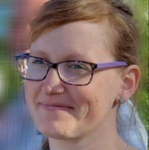 Meet your Posher, Caroline